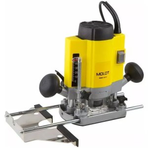 Фрезерная машина MOLOT MMM 5012
